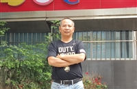 南寧百貨雷煥榮：冷靜看待市場(chǎng) 理性做好經(jīng)營